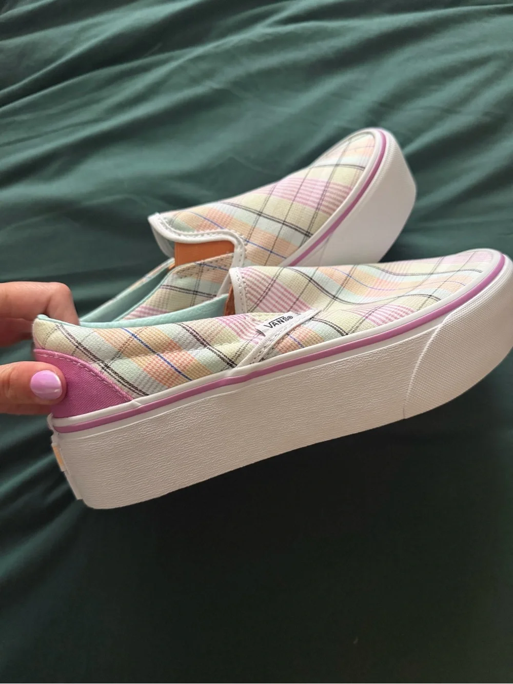 Vans slip sneakers